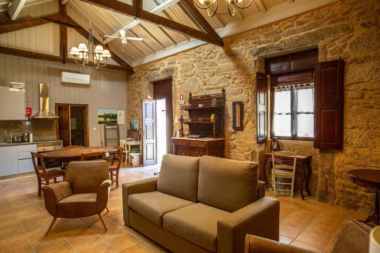 Quinta De Vila Nova - Agroturismo Monção Esterno foto